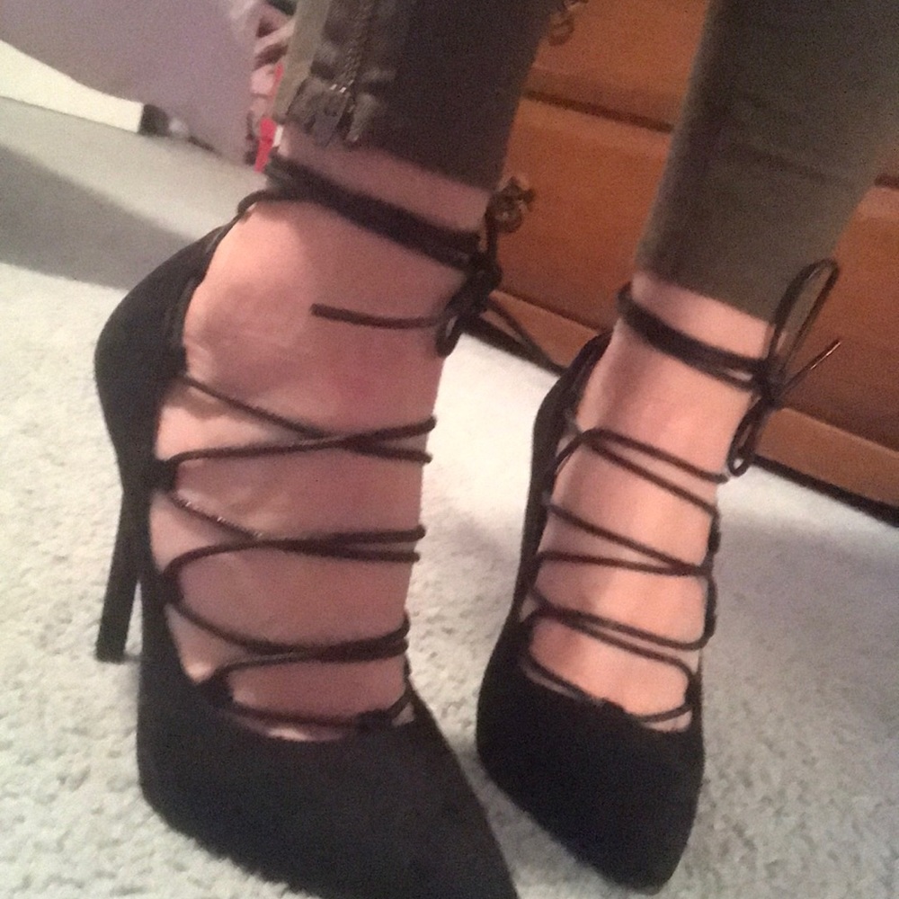 PUMPS